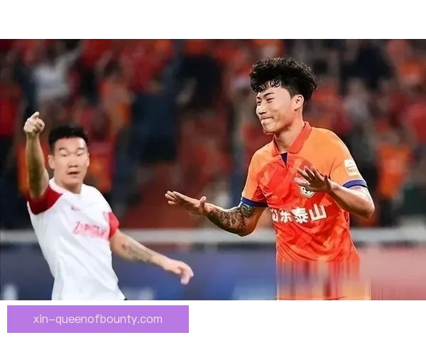 中国男足18强赛谢文能精彩破门助力球队晋级决赛圈